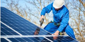 Installation Maintenance Panneaux Solaires Photovoltaïques à Saussay